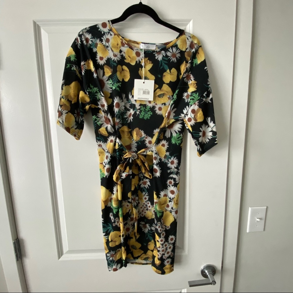 Tie front shirt dress floral